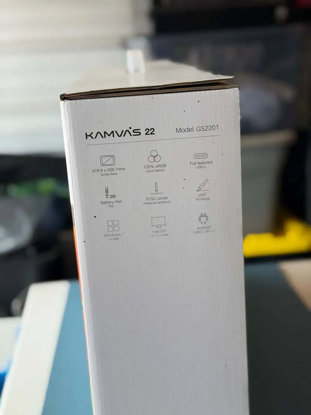 Huion Kamvas 22 Creative Pen Display (GS2201) 21.5